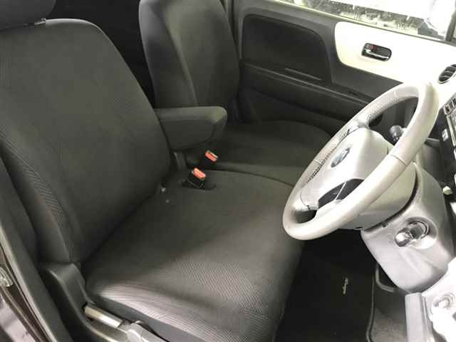 SUZUKI MRWAGON 2012