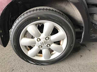 SUZUKI MRWAGON 2012