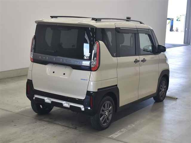 MITSUBISHI DELICA MINI 2024