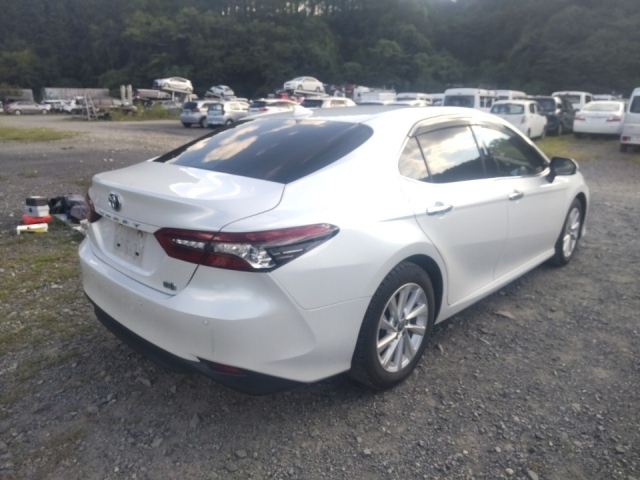 TOYOTA CAMRY 2021