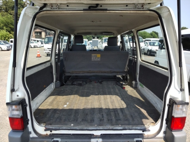 MAZDA BONGO VAN 2013