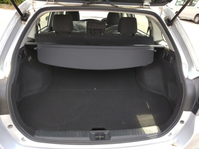 TOYOTA COROLLA FIELDER 2017
