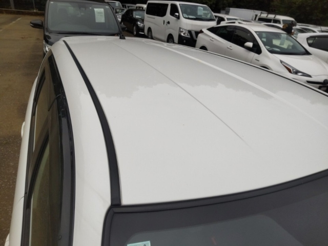 TOYOTA COROLLA FIELDER 2019