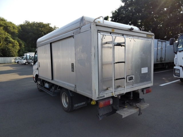HINO DUTRO 2013