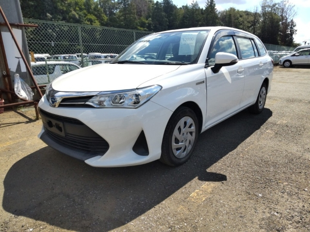 TOYOTA COROLLA FIELDER 2019