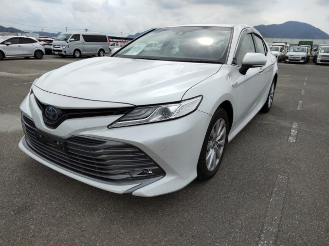 TOYOTA CAMRY 2020