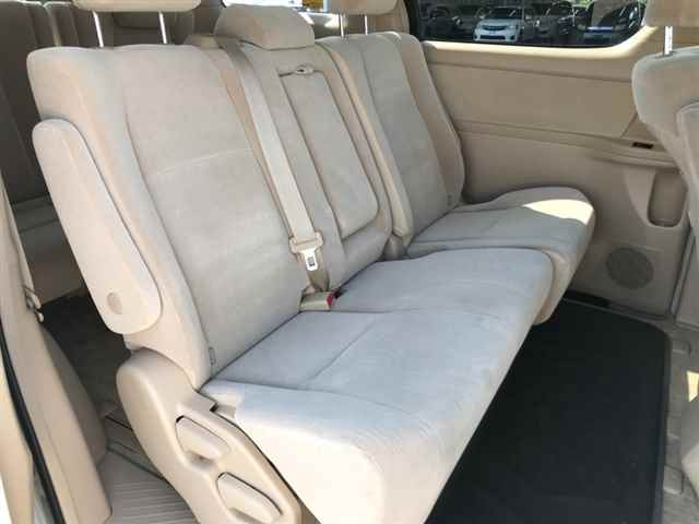 TOYOTA ALPHARD 2013