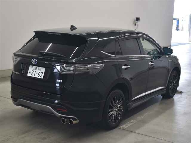 TOYOTA HARRIER 2014