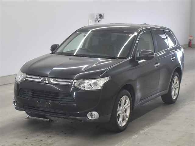 MITSUBISHI OUTLANDER 2013