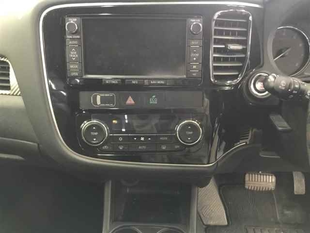 MITSUBISHI OUTLANDER 2013