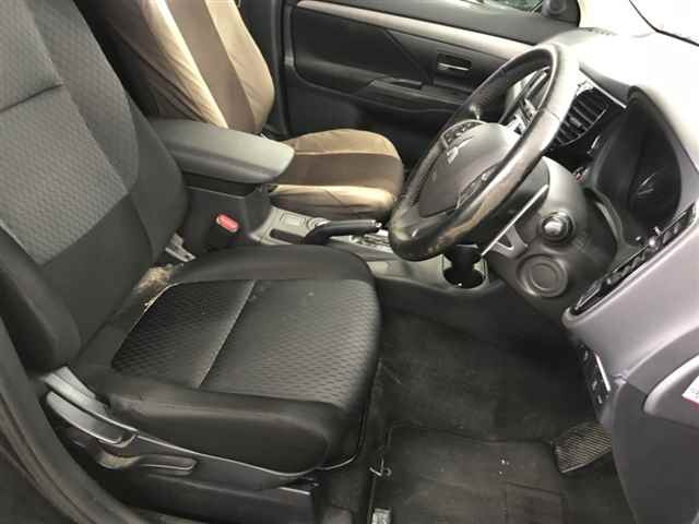 MITSUBISHI OUTLANDER 2013