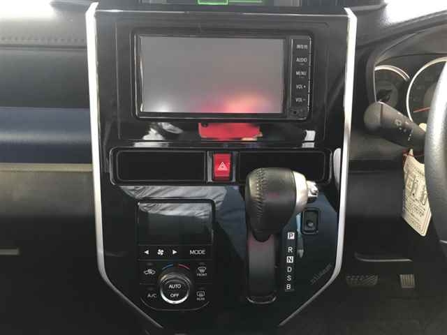 TOYOTA ROOMY 2018