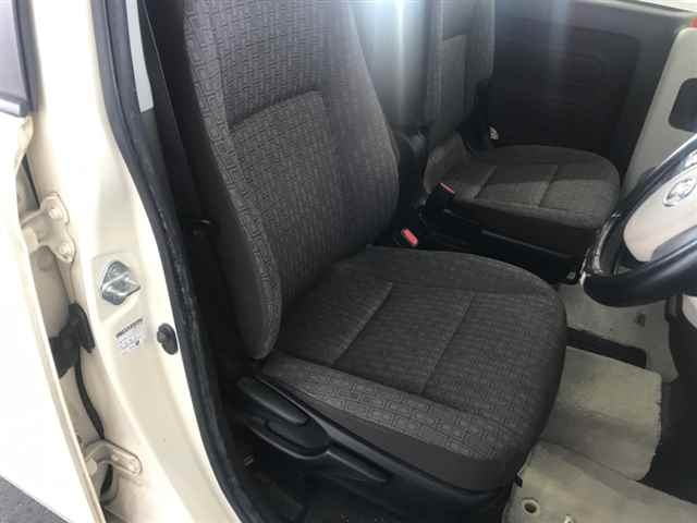 TOYOTA PORTE 2014