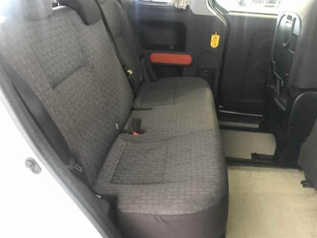 TOYOTA PORTE 2014