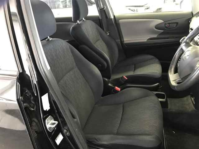 TOYOTA WISH 2012