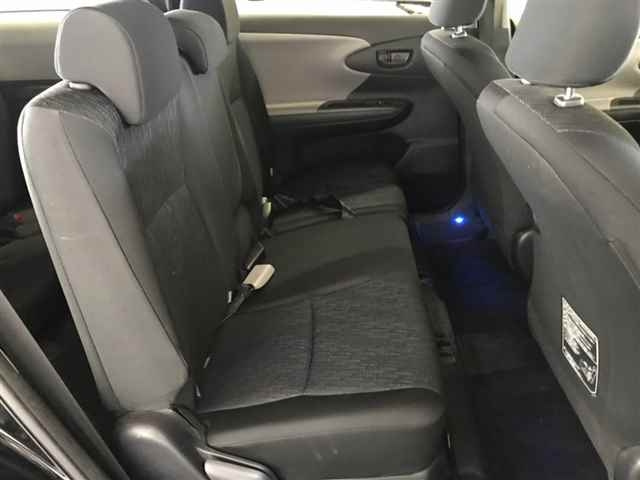 TOYOTA WISH 2012