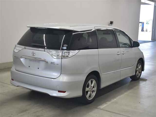 TOYOTA ESTIMA HYBRID 2010