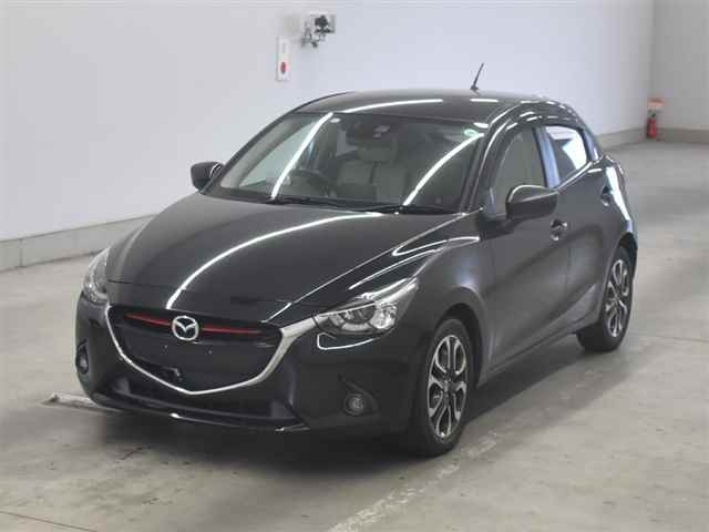 MAZDA DEMIO 2015