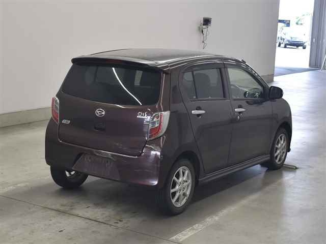 DAIHATSU MIRA E S 2012