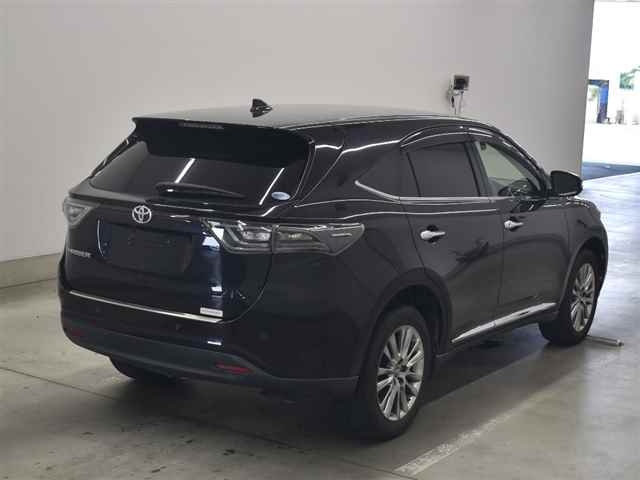 TOYOTA HARRIER 2014