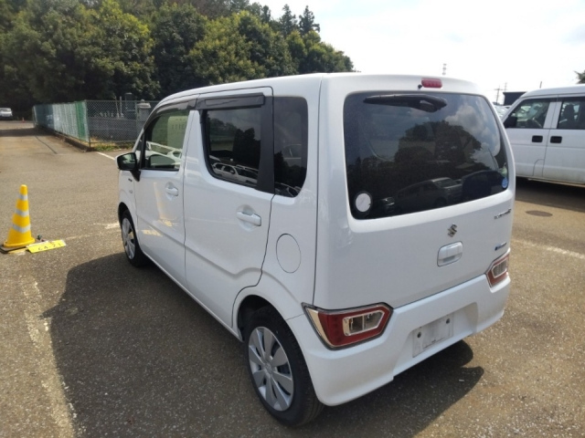 SUZUKI WAGON R 2018