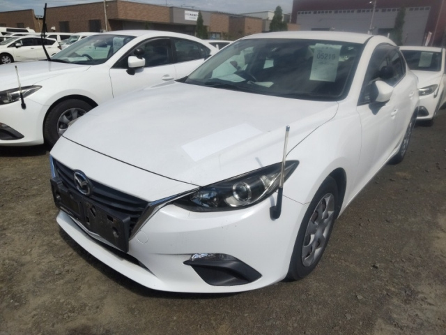 MAZDA AXELA 2015