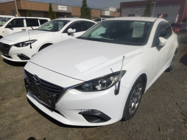 MAZDA AXELA 2015