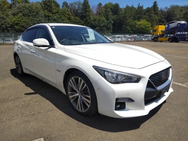 NISSAN SKYLINE 2020
