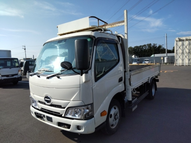 HINO DUTRO 2021