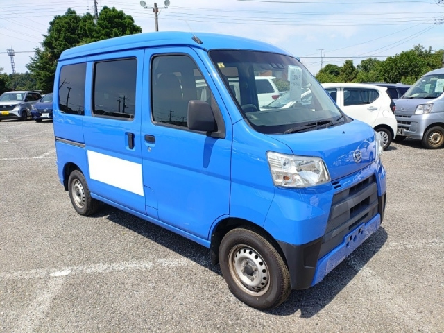 DAIHATSU HIJET VAN 2019