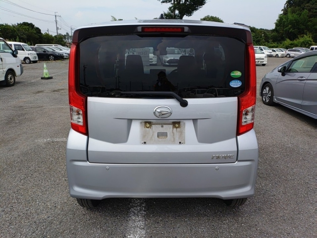 DAIHATSU MOVE 2020