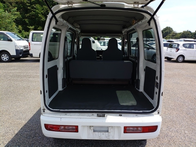DAIHATSU HIJET VAN 2017