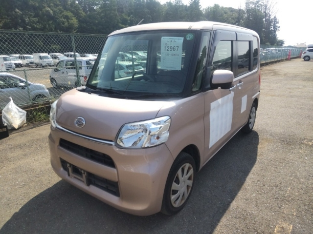 DAIHATSU TANTO 2016