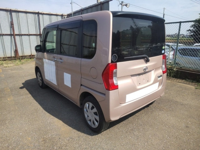 DAIHATSU TANTO 2016