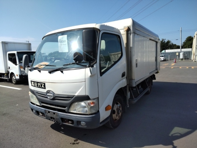 HINO DUTRO 2013