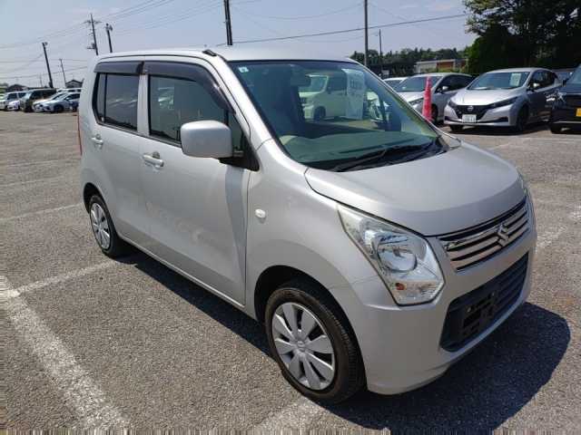 SUZUKI WAGON R 2013