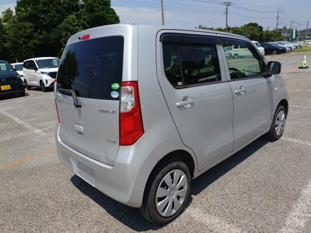 SUZUKI WAGON R 2013