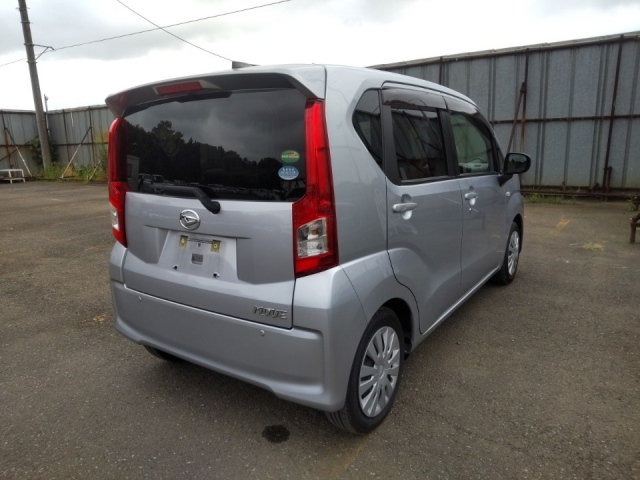 DAIHATSU MOVE 2020