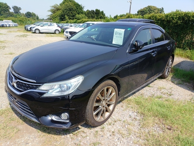 TOYOTA MARK X 2015