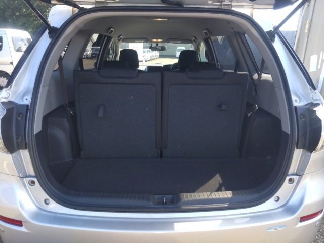 TOYOTA WISH 2015