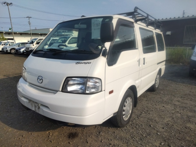 MAZDA BONGO VAN 2018
