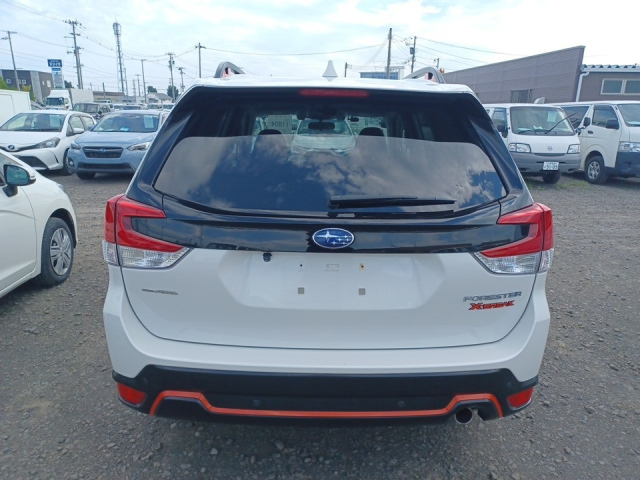SUBARU FORESTER 2019