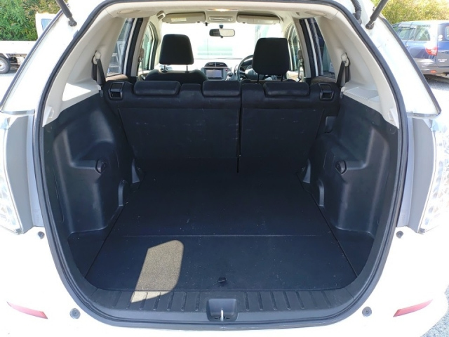 HONDA FIT SHUTTLE 2014