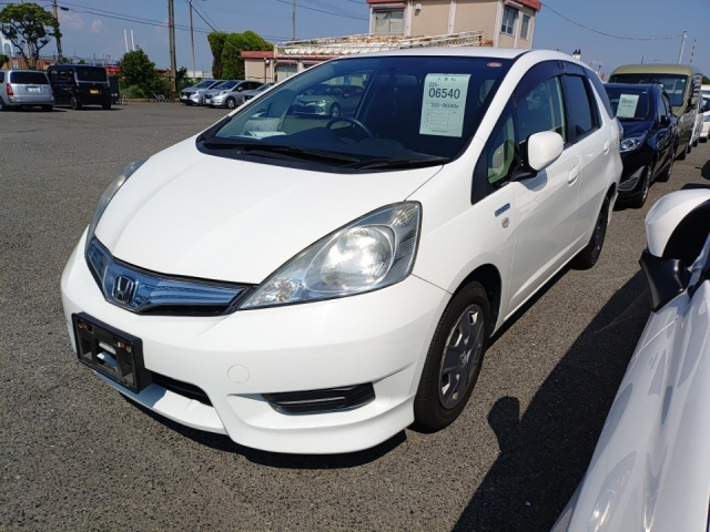 HONDA FIT SHUTTLE 2014