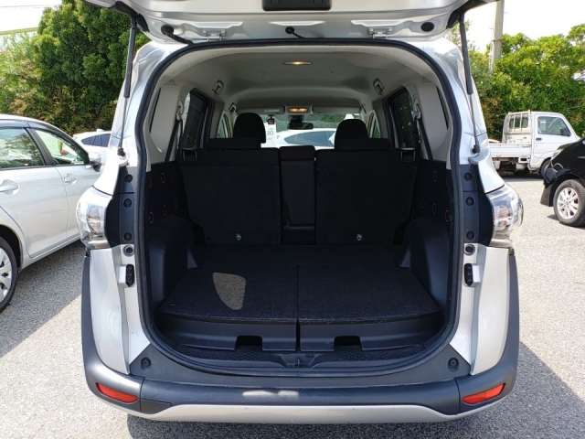 TOYOTA SIENTA 2020