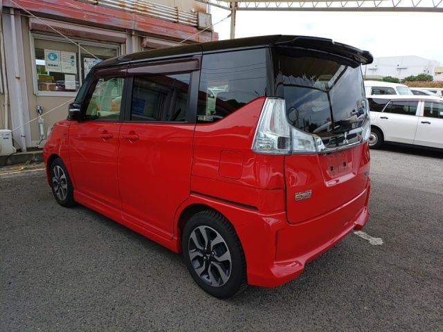 MITSUBISHI DELICA D2 2018