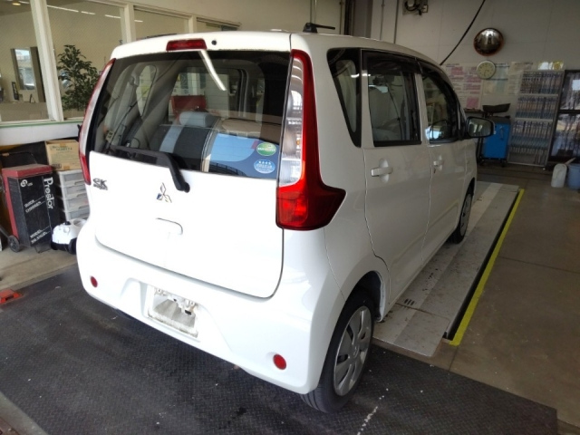 MITSUBISHI EK WAGON 2014