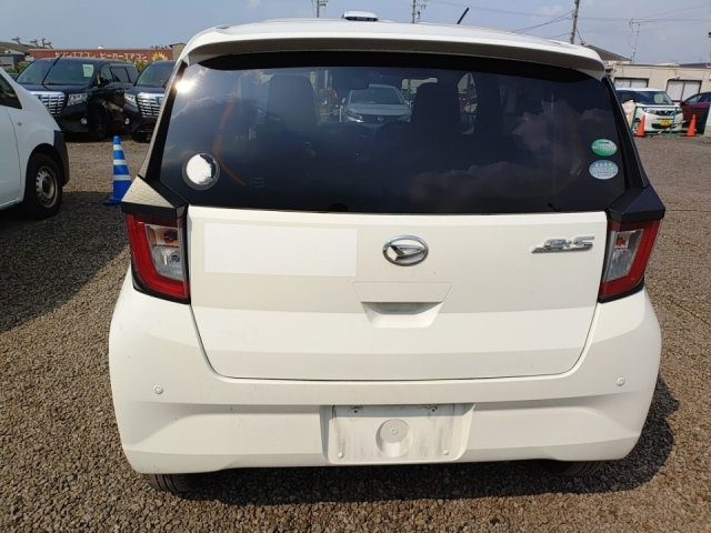 DAIHATSU MIRA E S 2020