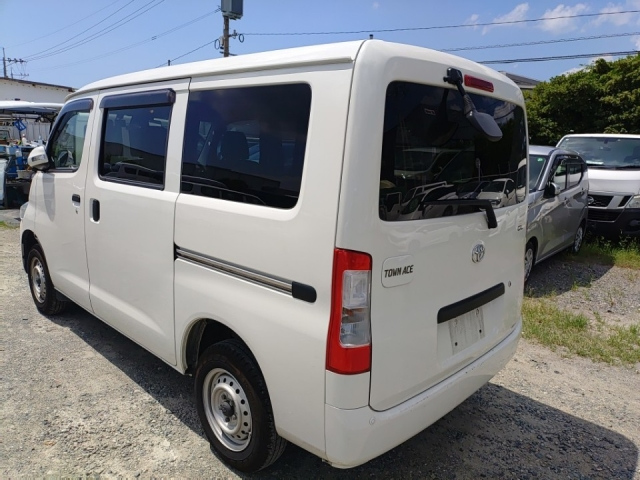 TOYOTA TOWN ACE VAN 2022