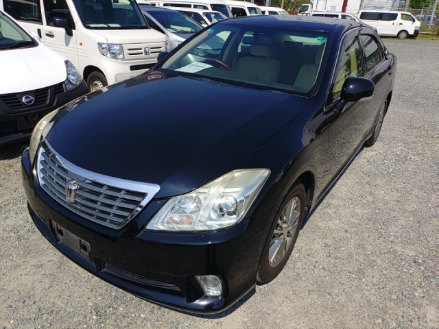 TOYOTA CROWN 2012